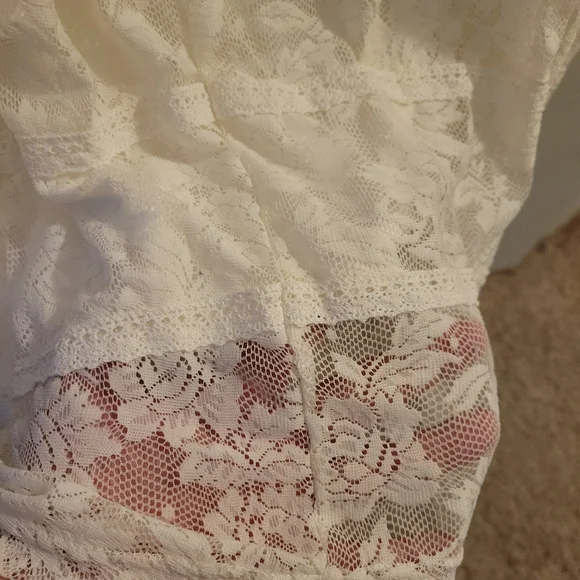 Torrid size 2 hi-low cream lace dress - Picture 4 of 4